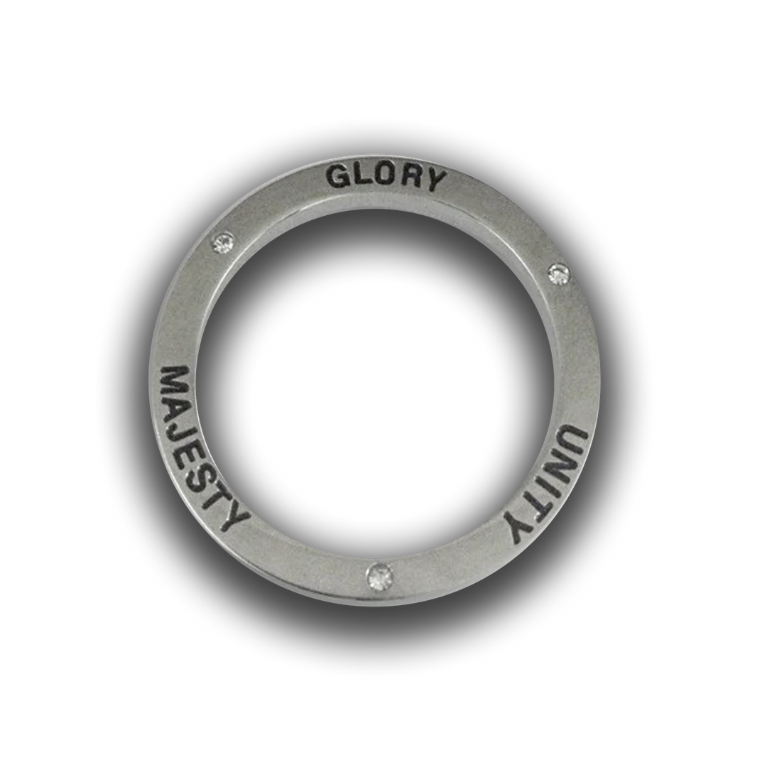 Manowar Circle Pendant With Rhinestones